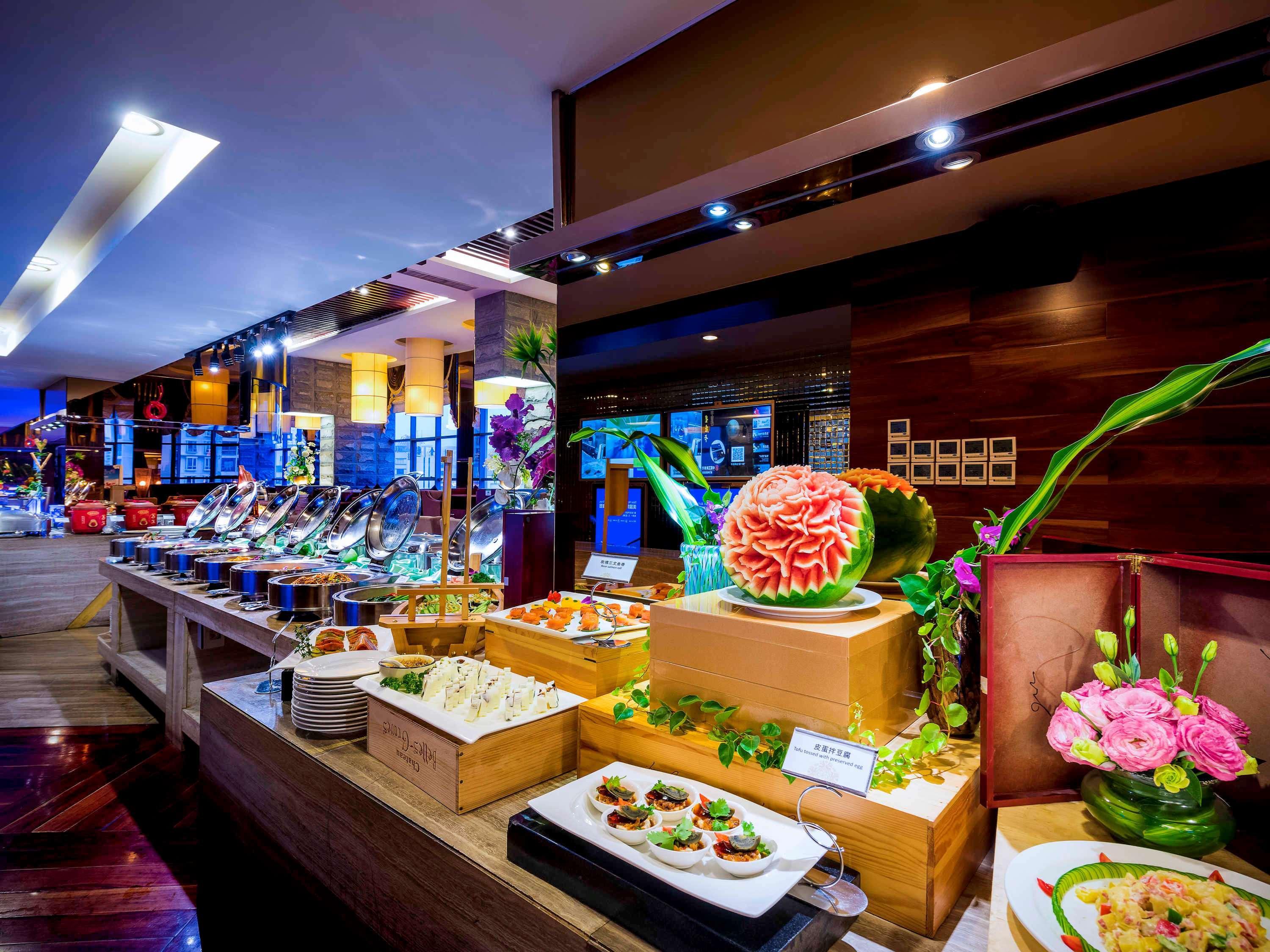 Grand Mercure Xiamen Downtown-Free Welcome Fruit & Metro Station Exterior photo