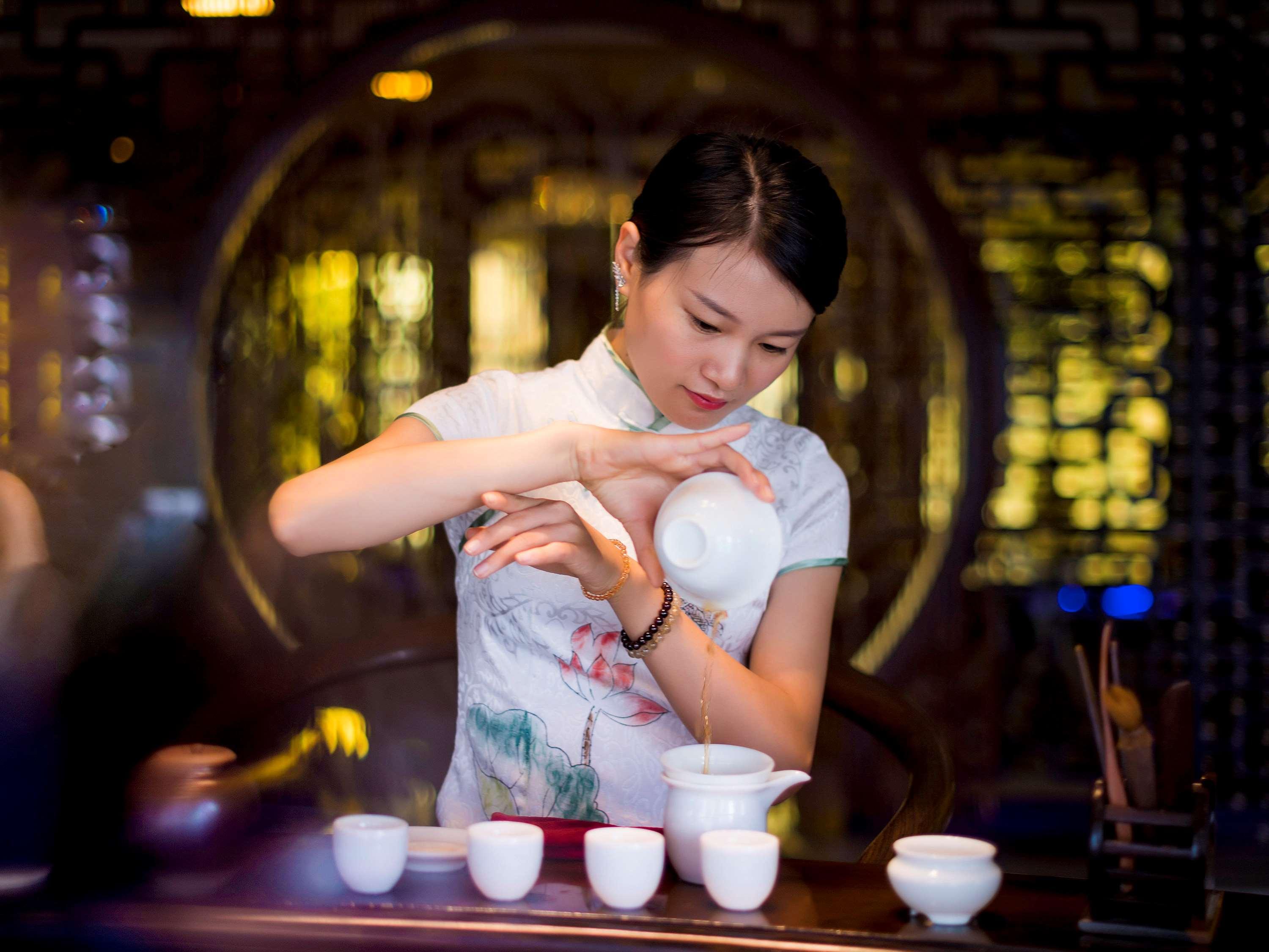 Grand Mercure Xiamen Downtown-Free Welcome Fruit & Metro Station Exterior photo
