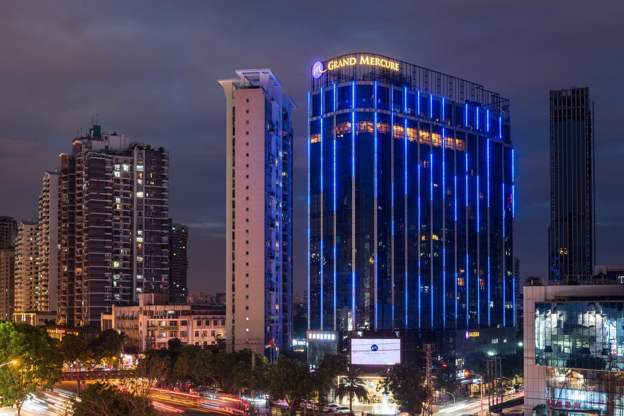 Grand Mercure Xiamen Downtown-Free Welcome Fruit & Metro Station Exterior photo