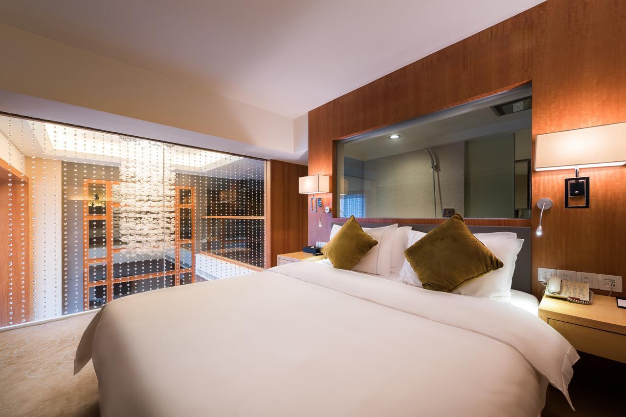 Grand Mercure Xiamen Downtown-Free Welcome Fruit & Metro Station Exterior photo