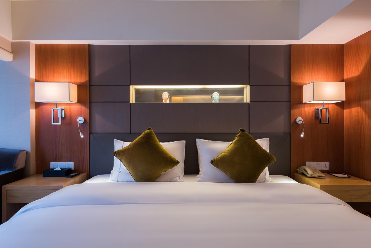 Grand Mercure Xiamen Downtown-Free Welcome Fruit & Metro Station Exterior photo